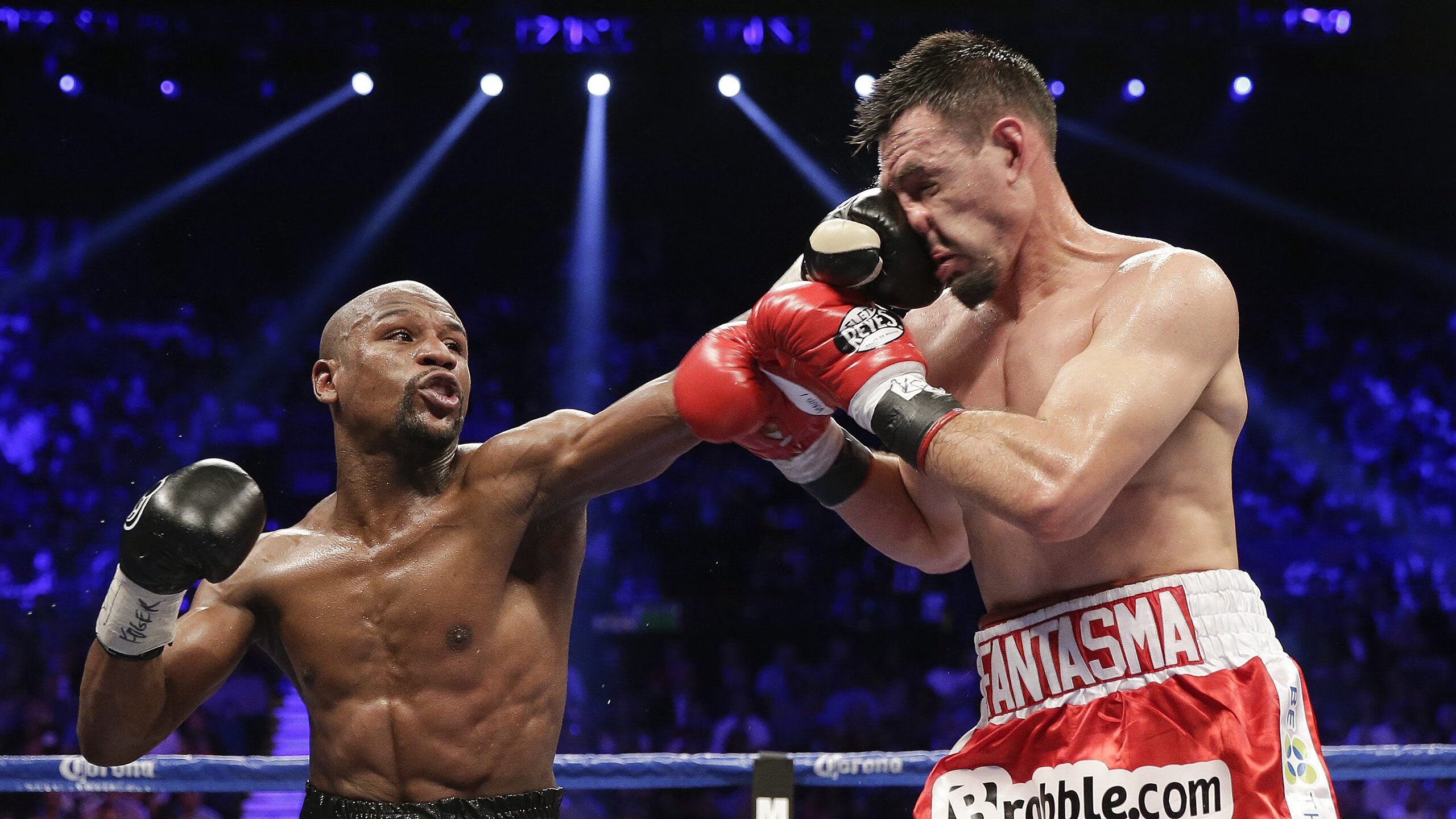 中国冰壶队世锦赛表现亮眼 新生代选手展现强劲竞争力